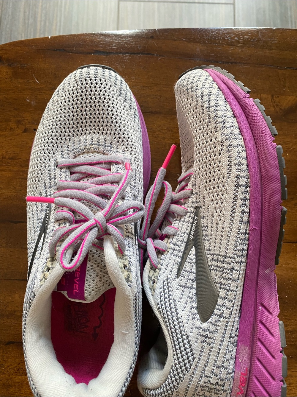 Brooks Women’s Running Shoes - White and Pink